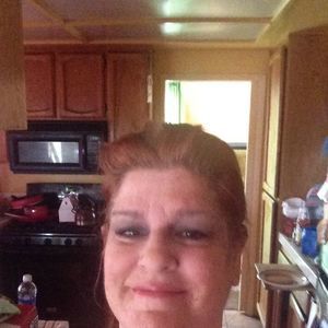 Meet your Posher, Lesa